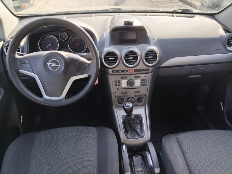 Opel Antara 2.4 I , снимка 13 - Автомобили и джипове - 48609867