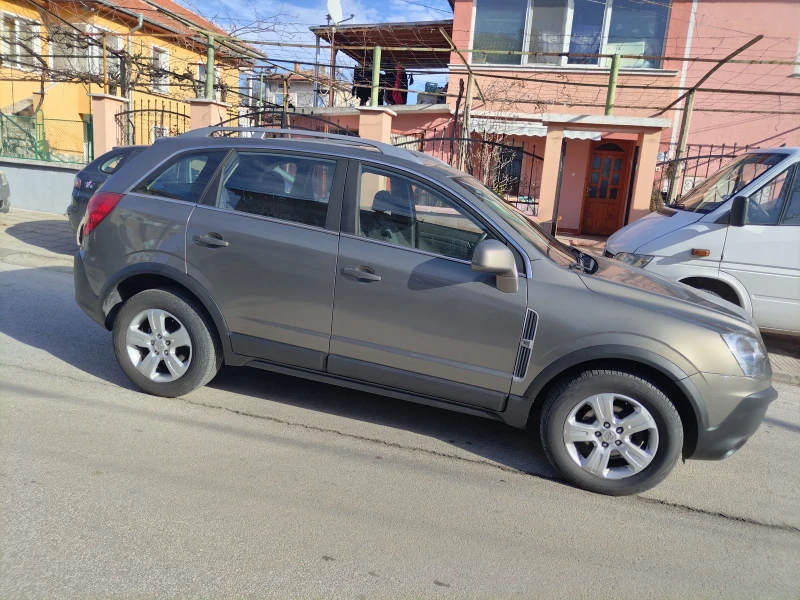 Opel Antara 2.4 I , снимка 7 - Автомобили и джипове - 48609867