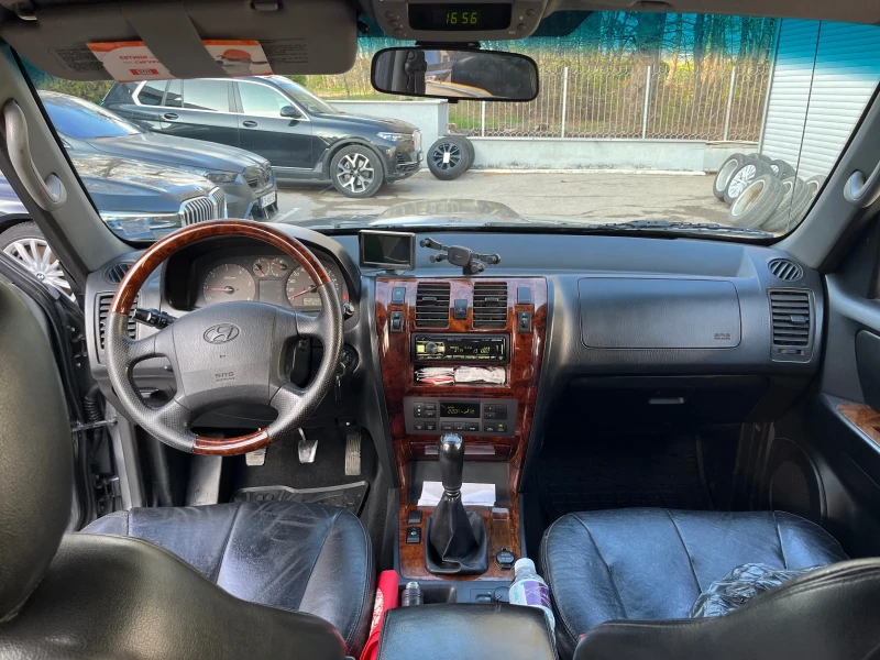Hyundai Terracan, снимка 10 - Автомобили и джипове - 52479900