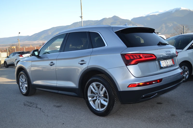 Audi Q5 2.0TDI, снимка 4 - Автомобили и джипове - 52752111