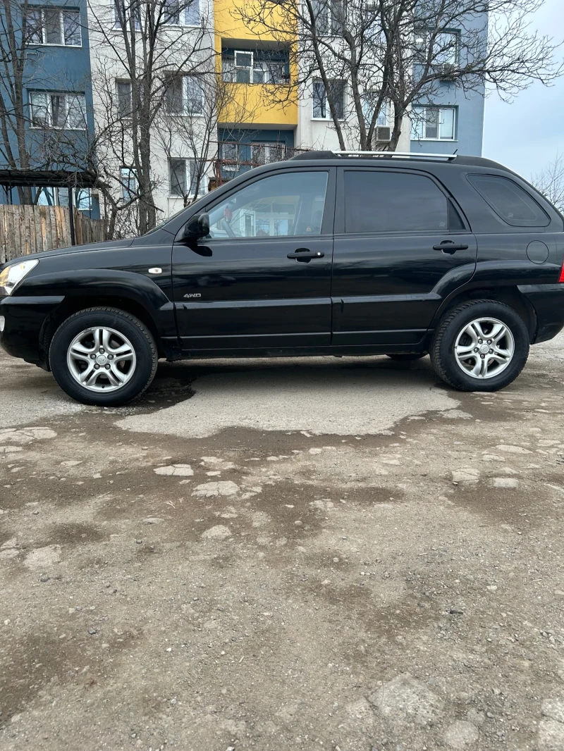 Kia Sportage, снимка 3 - Автомобили и джипове - 52975730