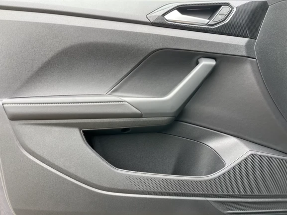 VW T-Cross 1.5 TSI = NEW = R-Line Гаранция - изображение 4