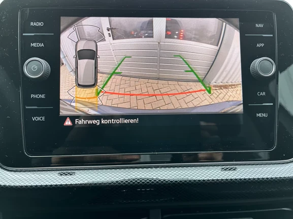 VW T-Cross 1.5 TSI = NEW = R-Line Гаранция - изображение 7