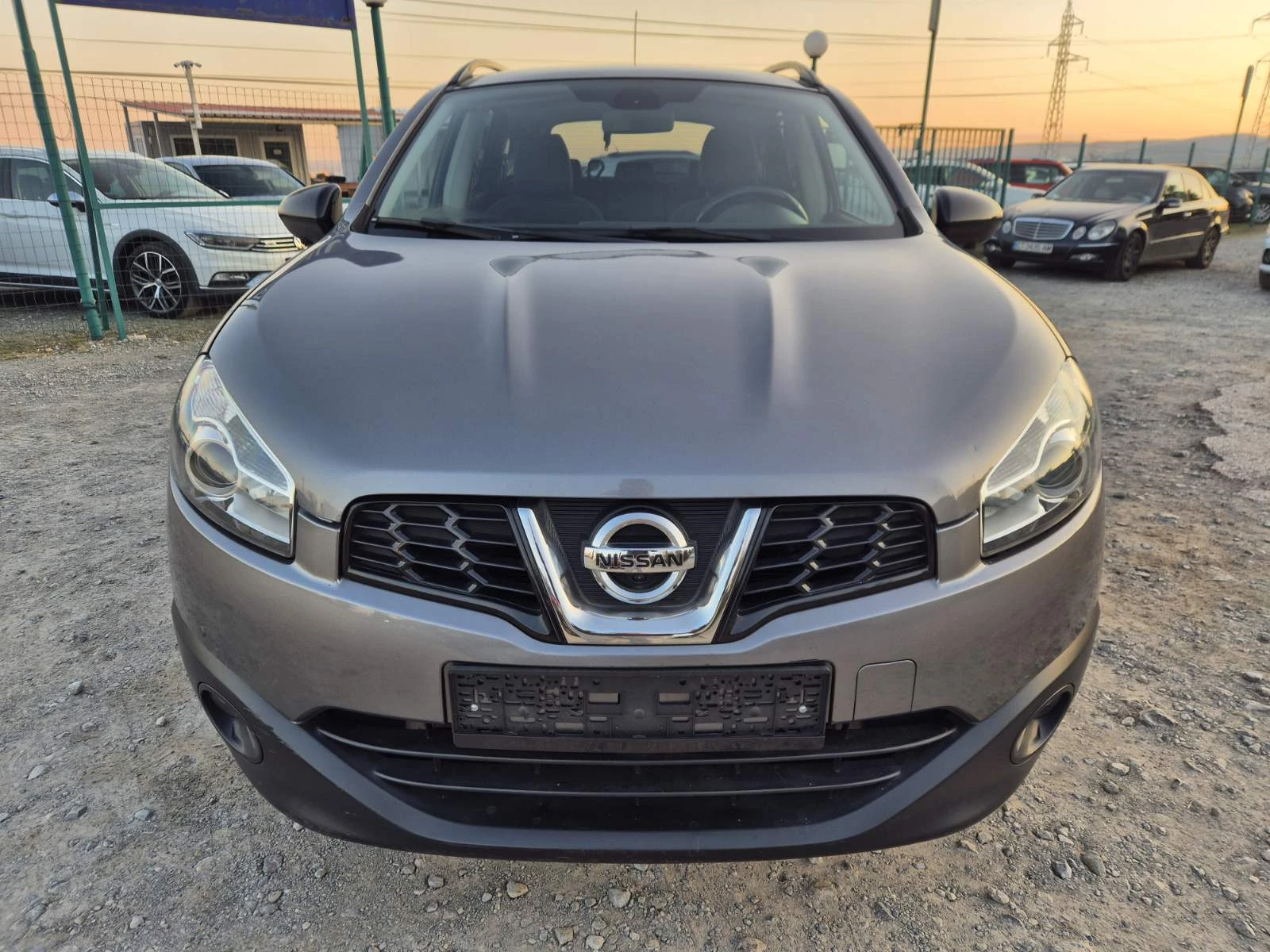 Nissan Qashqai + 2 2.0DCI 4x4 - изображение 8