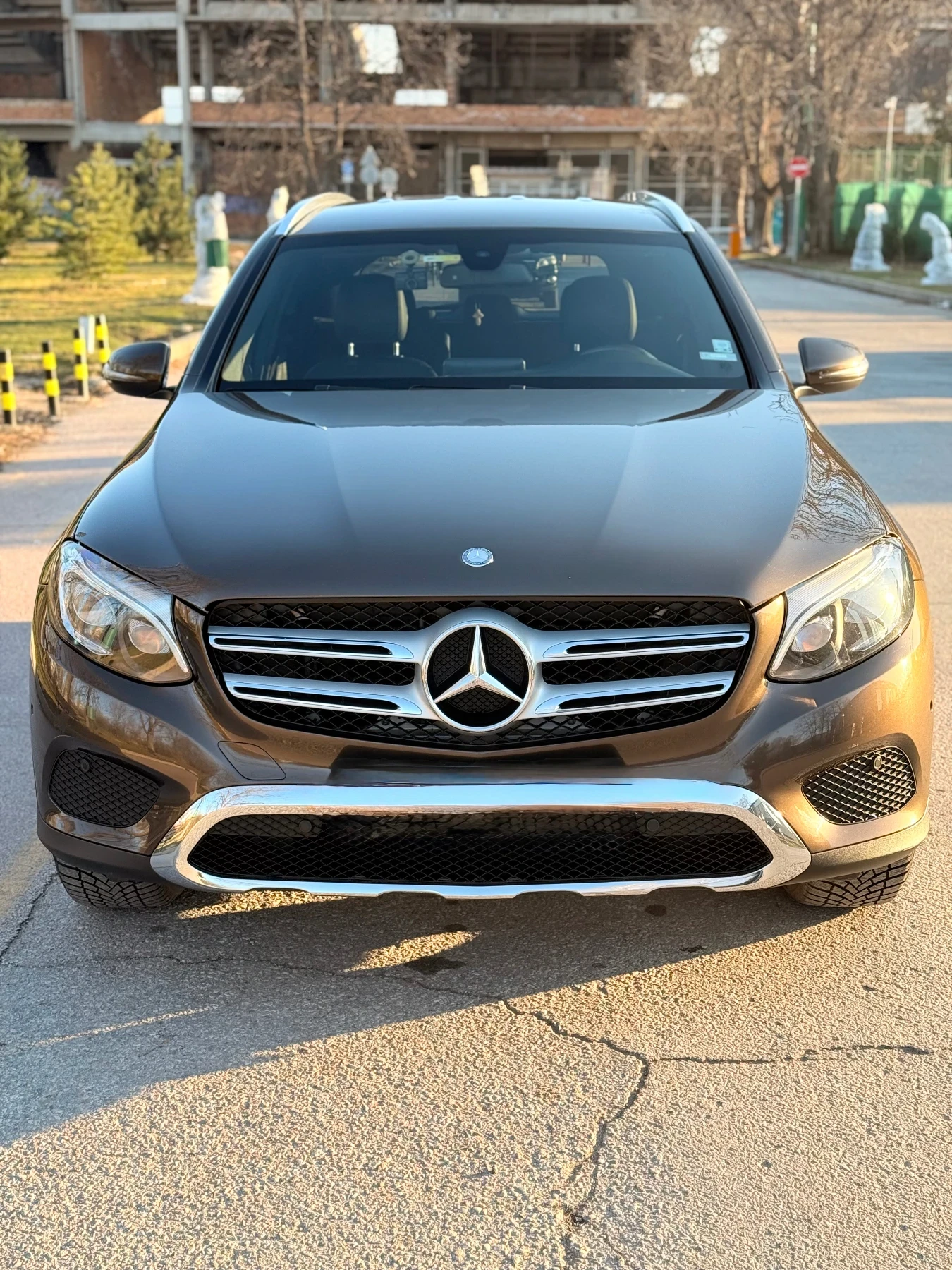 Mercedes-Benz GLC 220 4Matic 9G Tronic AMG волан Apple carplay - изображение 2