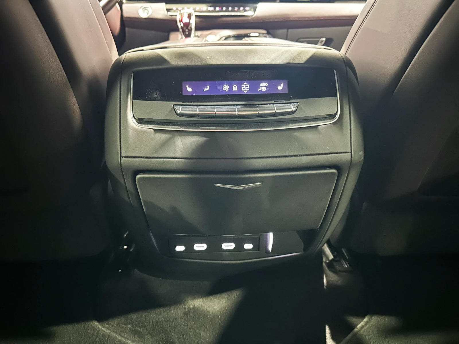 Cadillac Escalade V | Mobile.bg   16