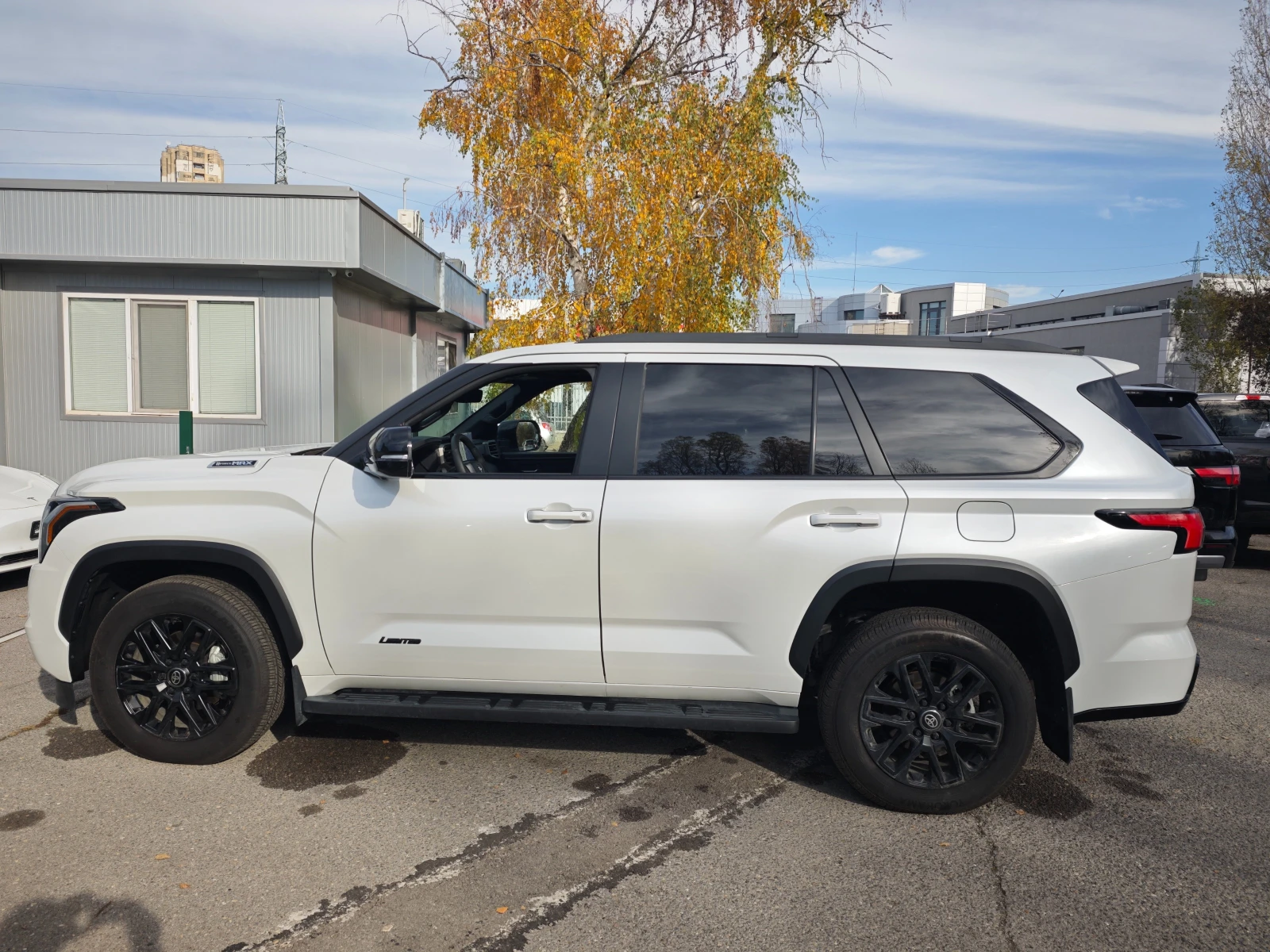 Toyota Sequoia Limited i Force Max New Full - изображение 5