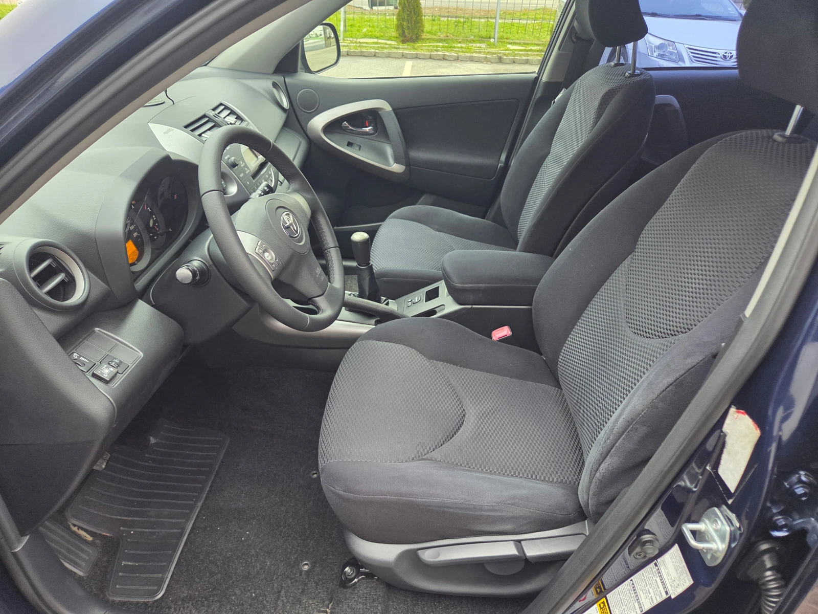 Toyota Rav4 2.0i-GAZ.INJ.-4x4 - изображение 10