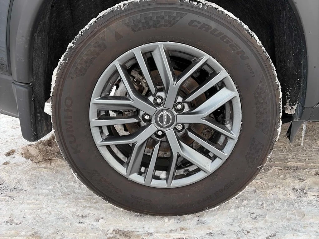 Nissan Rogue / S / 4Х4 / ПОДГРЕВИ / CARFAX - изображение 6