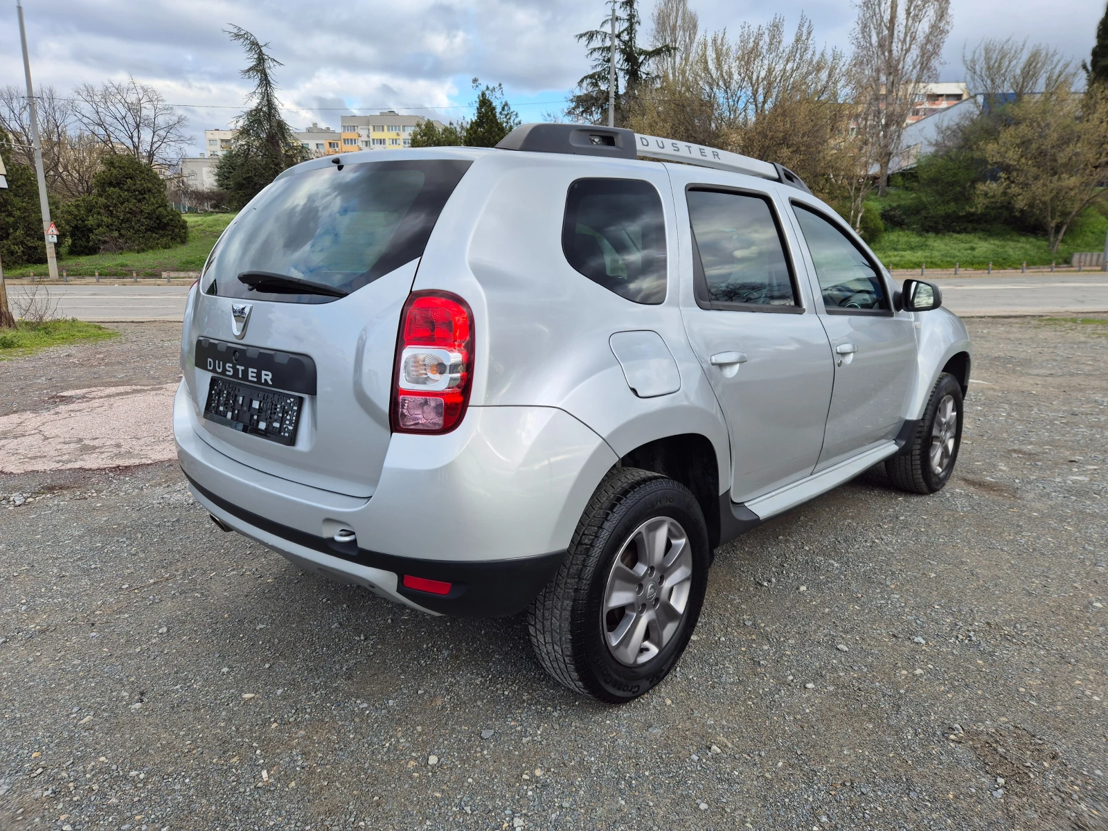 Dacia Duster 1.6i ���.�����. | Mobile.bg � ����������� 5