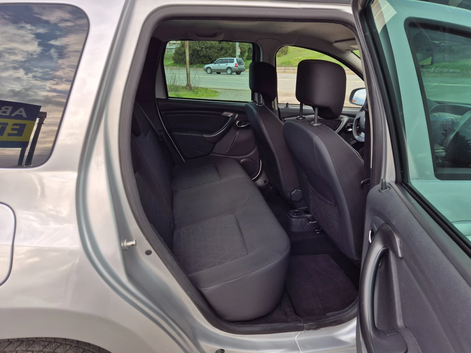 Dacia Duster 1.6i ���.�����. | Mobile.bg � ����������� 10
