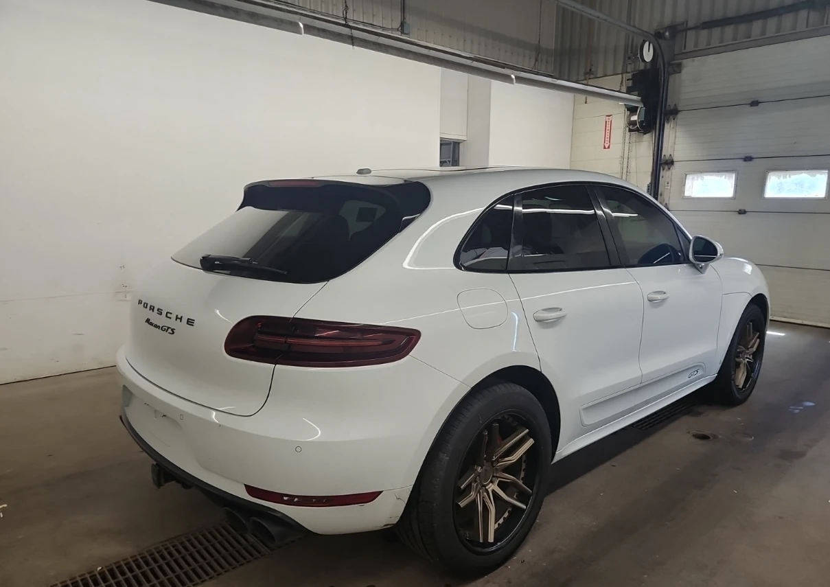 Porsche Macan GTS* Sport* RS Spyder* Пано* Памет* Подгрев, снимка 4 - Автомобили и джипове - 55210726