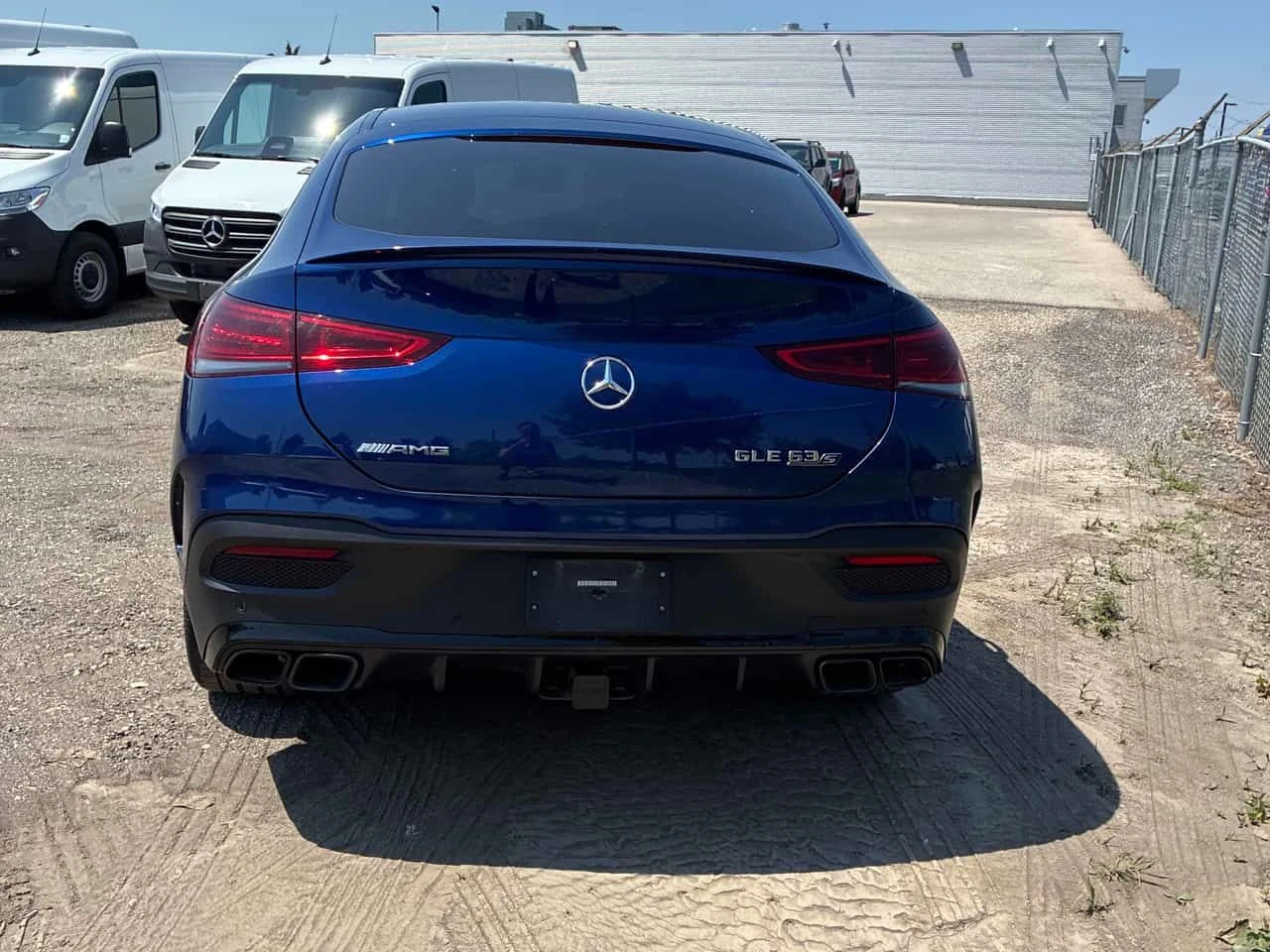 Mercedes-Benz GLE 63 S AMG ДИСТРОНИК * 360 * BURMESTER * PANO * ОБДУХВАНЕ, снимка 4 - Автомобили и джипове - 55287936