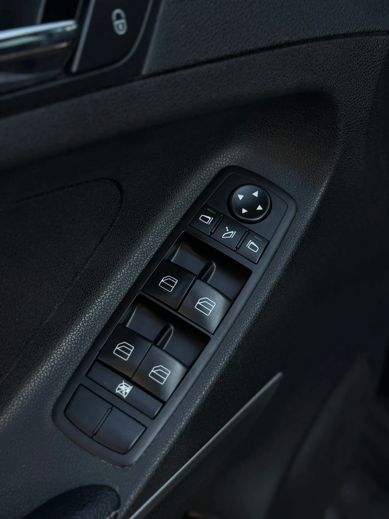 Mercedes-Benz ML 420 AMG PACK HARMAN KARDON , снимка 11 - Автомобили и джипове - 55735203