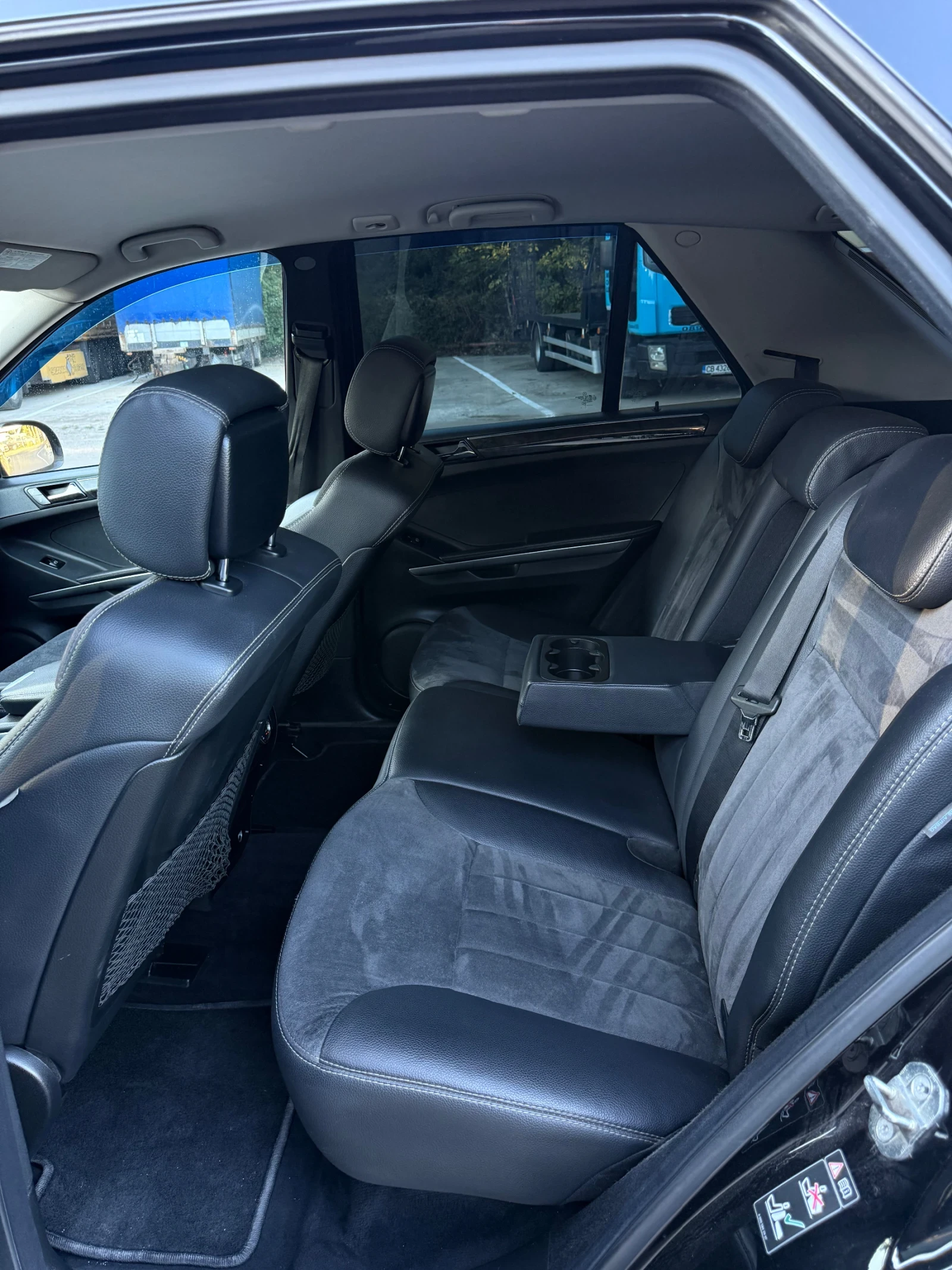 Mercedes-Benz ML 420 AMG PACK HARMAN KARDON , снимка 6 - Автомобили и джипове - 55735203