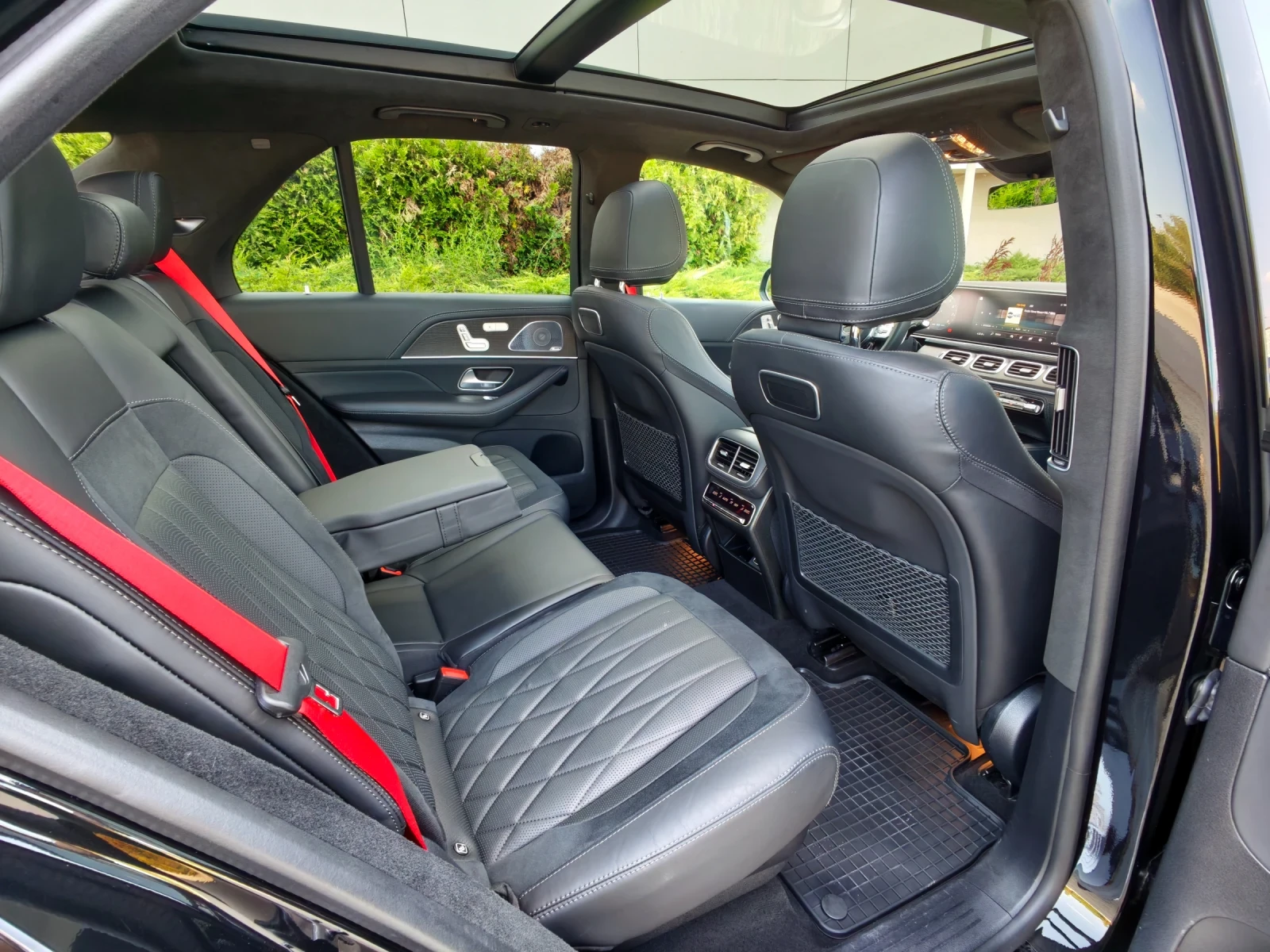 Mercedes-Benz GLE 63 S AMG 4matic+ Premium plus, снимка 12 - Автомобили и джипове - 55787775