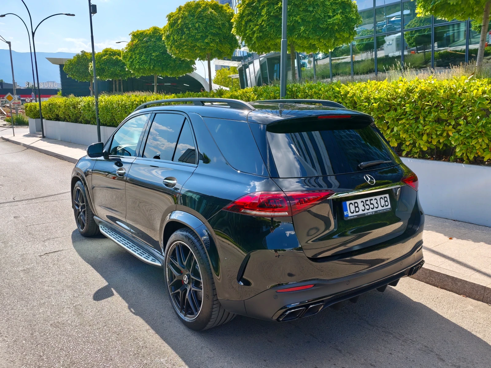 Mercedes-Benz GLE 63 S AMG 4matic+ Premium plus, снимка 3 - Автомобили и джипове - 55787775