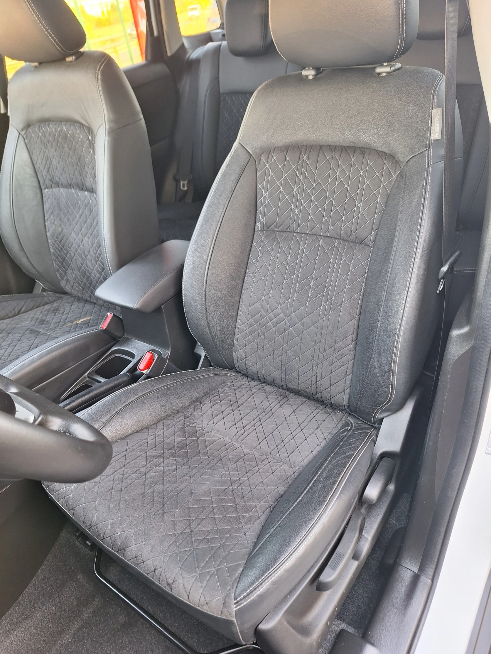 Suzuki Vitara 1.4  Boosterjet 4X4 ALLGRIP- FACE LPJ ТОП СЪСТОЯНИ, снимка 8 - Автомобили и джипове - 56082537