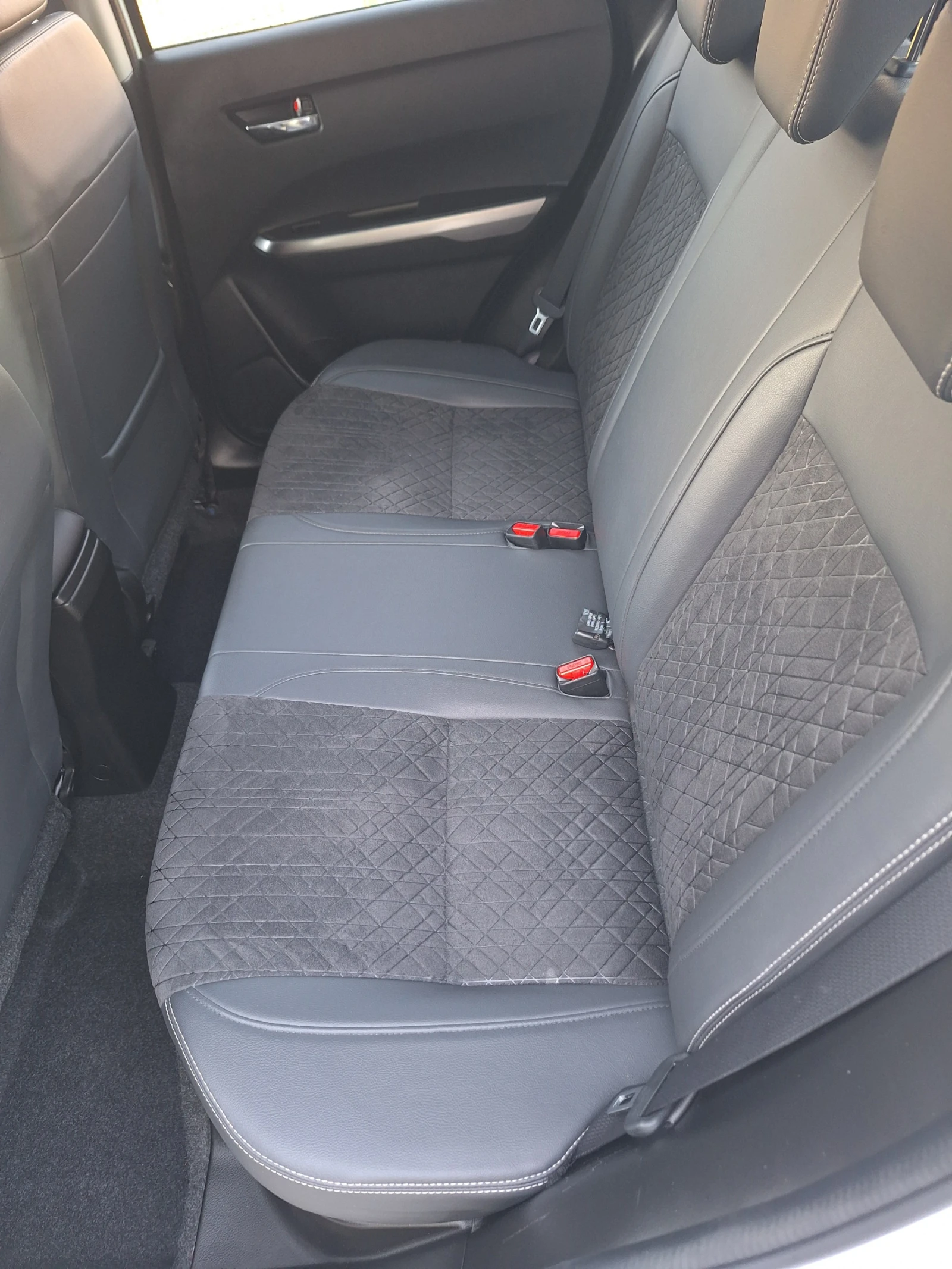 Suzuki Vitara 1.4  Boosterjet 4X4 ALLGRIP- FACE LPJ ТОП СЪСТОЯНИ, снимка 10 - Автомобили и джипове - 56082537