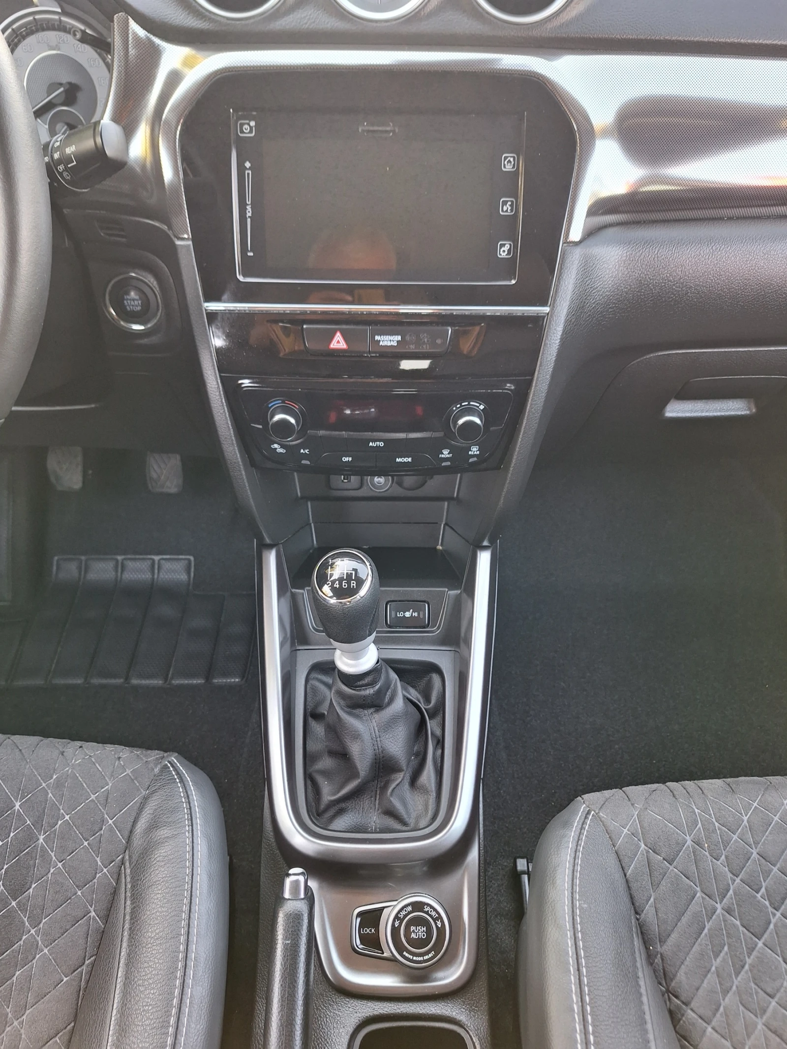 Suzuki Vitara 1.4  Boosterjet 4X4 ALLGRIP- FACE LPJ ТОП СЪСТОЯНИ, снимка 12 - Автомобили и джипове - 56082537