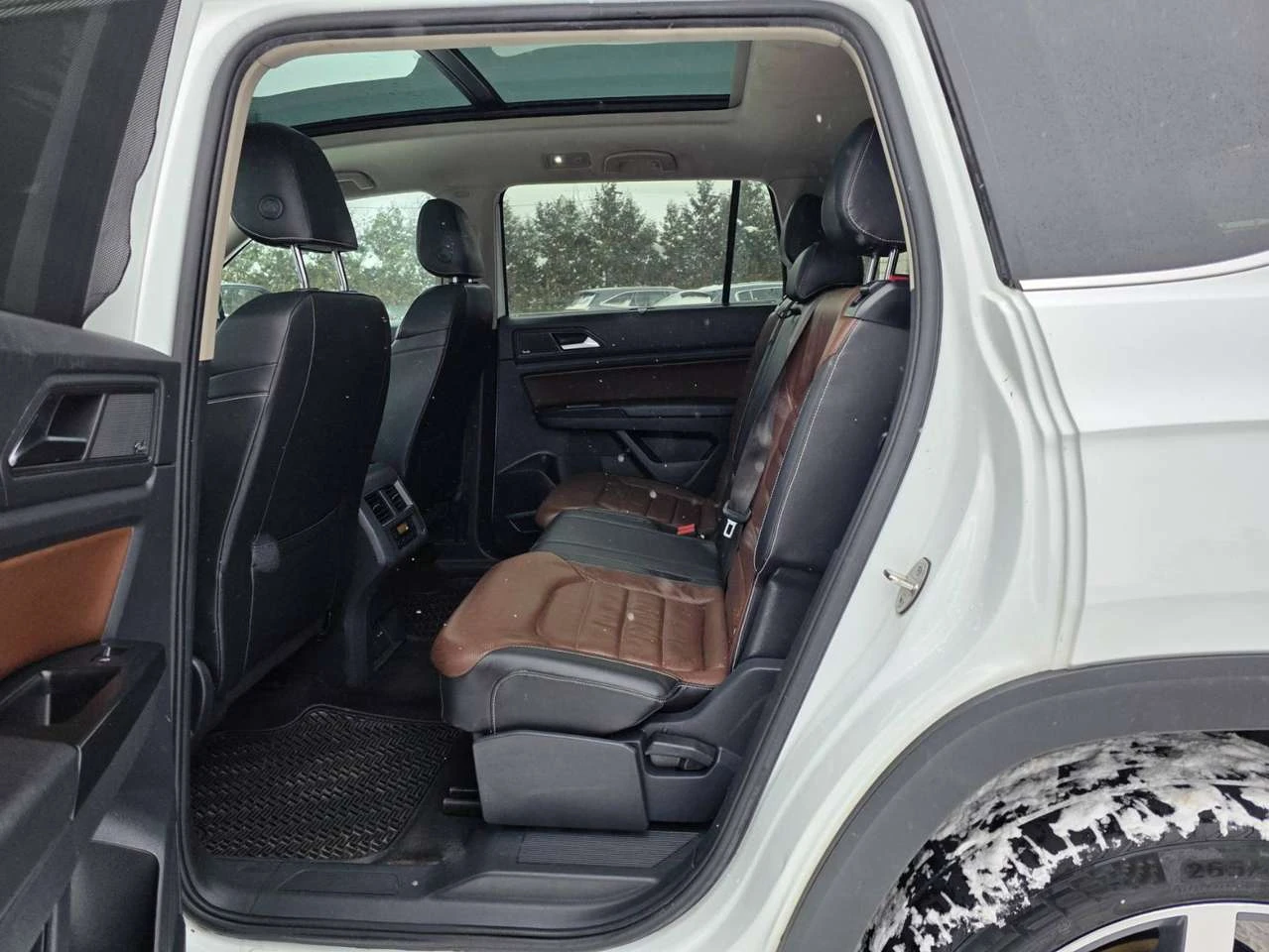 VW Atlas Execline | Mobile.bg � ����������� 11