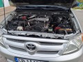 Toyota Hilux 2.5 - изображение 2