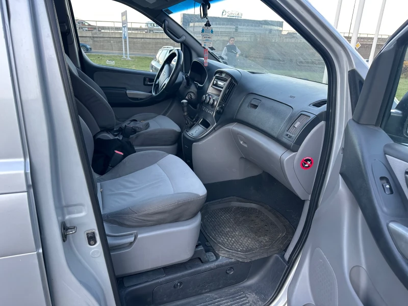 Hyundai H1, снимка 8 - Бусове и автобуси - 47907320