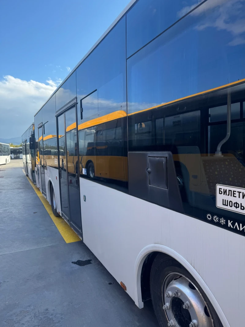 Isuzu Novocitti, снимка 3 - Бусове и автобуси - 52571641