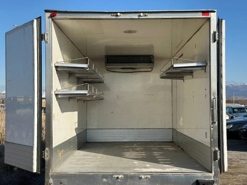 VW Crafter / 2.5D / ХЛАДИЛЕН ФУРГОН /, снимка 11 - Бусове и автобуси - 53259164