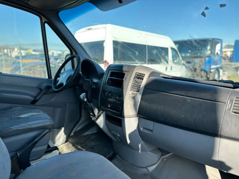 VW Crafter / 2.5D / ХЛАДИЛЕН ФУРГОН /, снимка 13 - Бусове и автобуси - 53259164