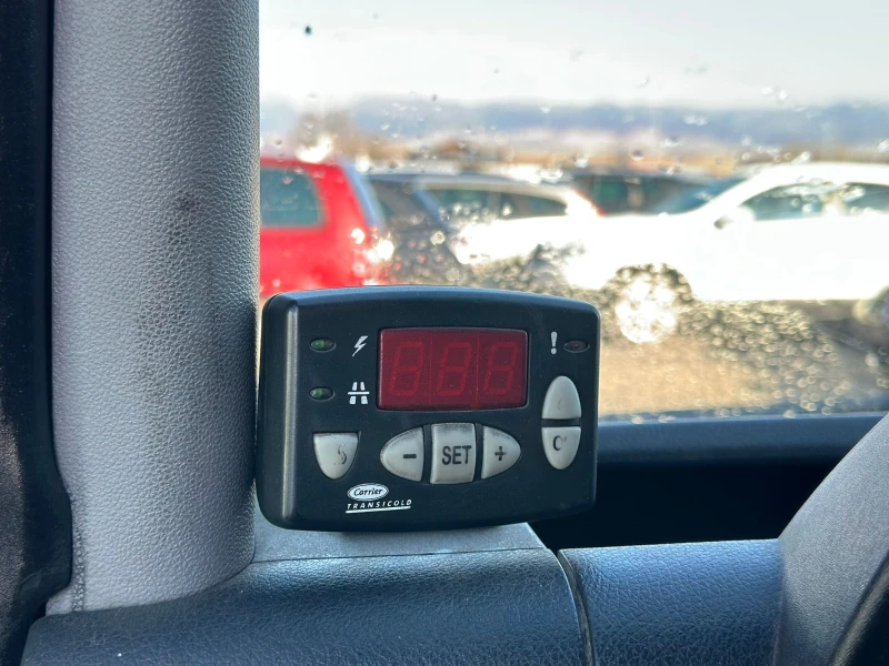 VW Crafter / 2.5D / ХЛАДИЛЕН ФУРГОН /, снимка 14 - Бусове и автобуси - 53259164