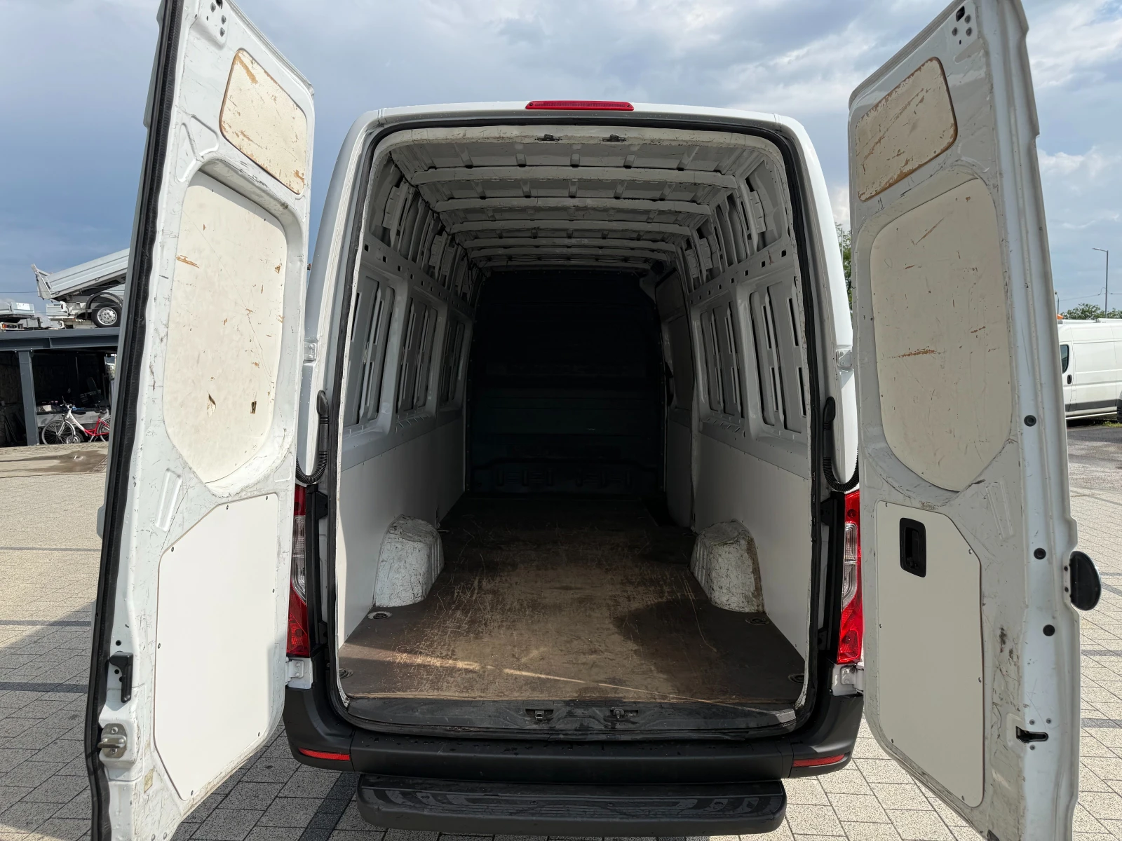 Mercedes-Benz Sprinter 314CDI Maxi XXL Клима Euro 6C , снимка 16 - Бусове и автобуси - 54823268