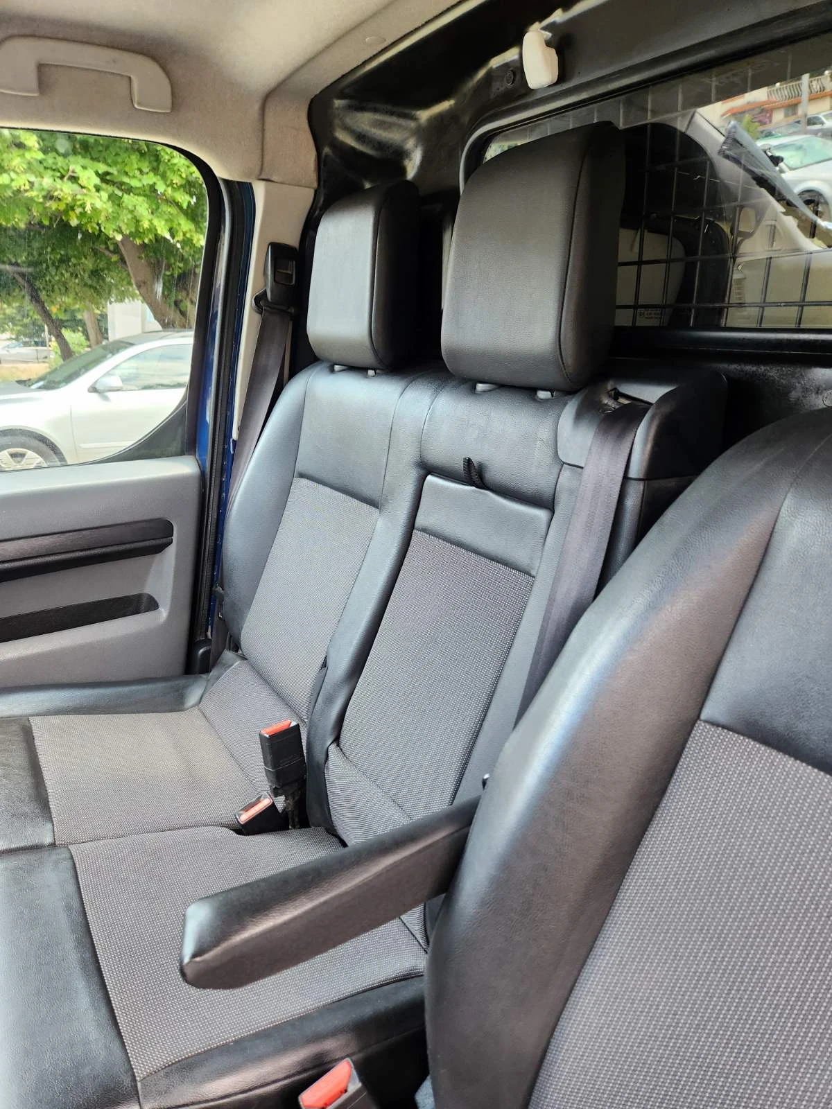 Peugeot Expert 1.6HDI, снимка 10 - Бусове и автобуси - 56727817