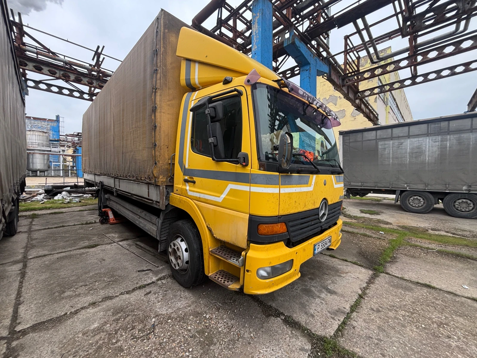 Mercedes-Benz 1517, снимка 2 - Камиони - 54317770