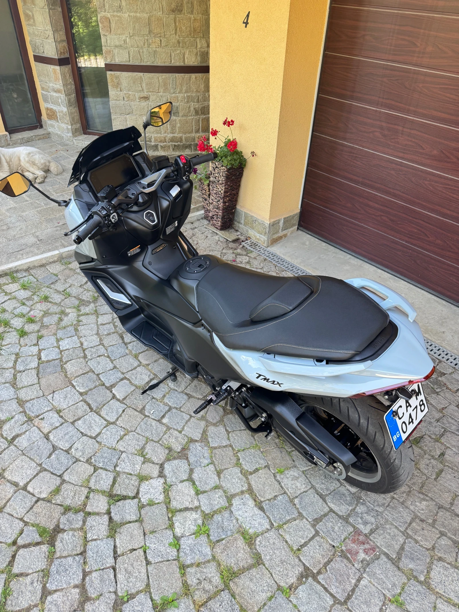 Yamaha T-max 560 TECHMAX - изображение 2