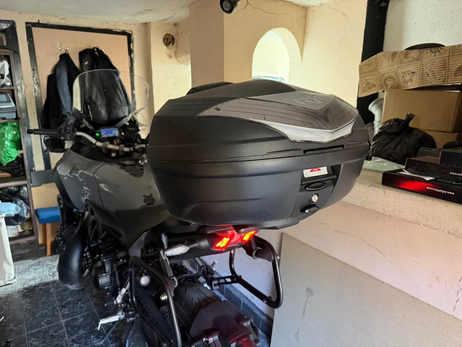 Yamaha Mt-09 Niken, снимка 3 - Мотоциклети и мототехника - 56121271