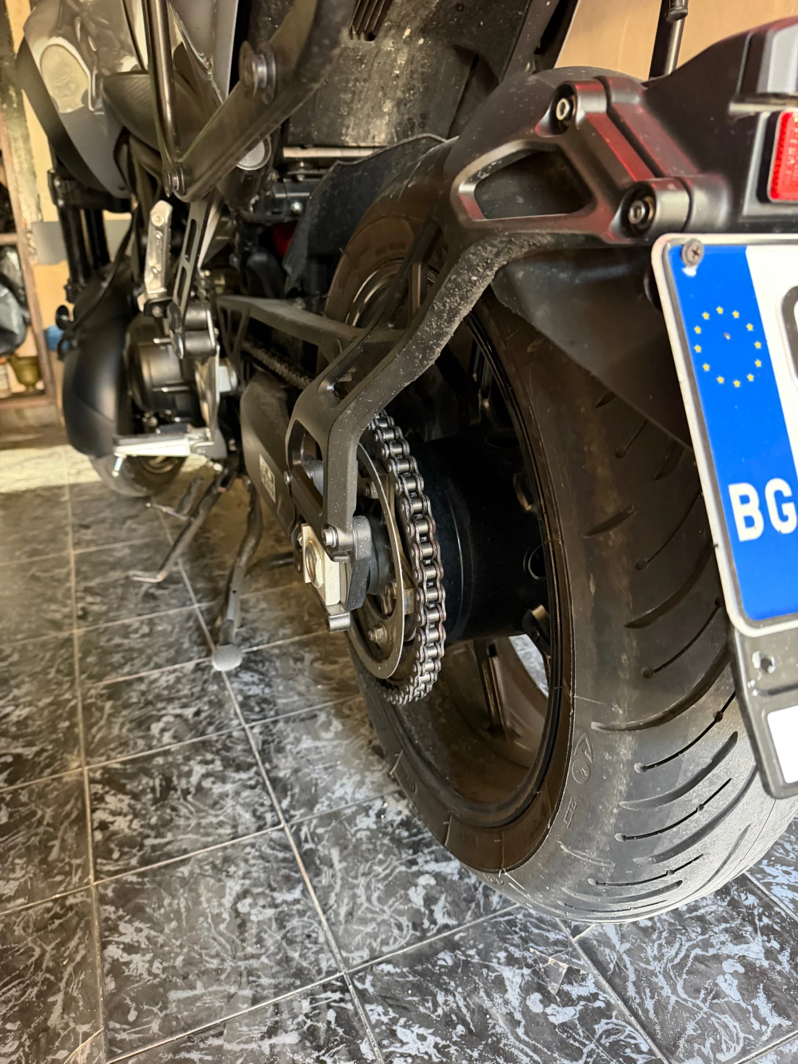 Yamaha Mt-09 Niken, снимка 4 - Мотоциклети и мототехника - 56121271