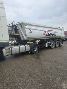 Полуремарке Wielton, снимка 1