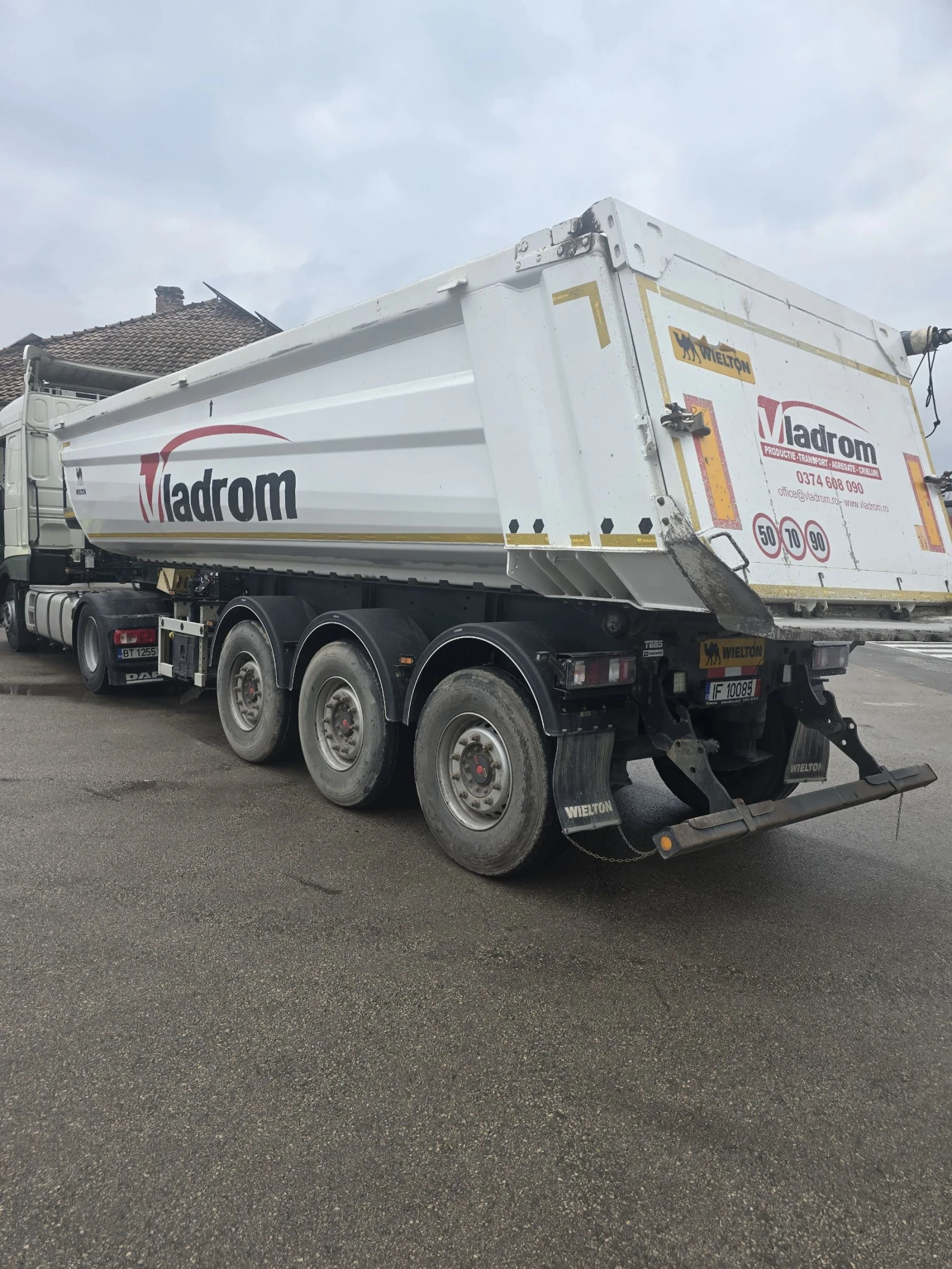 Полуремарке Wielton, снимка 4 - Ремаркета - 54088992