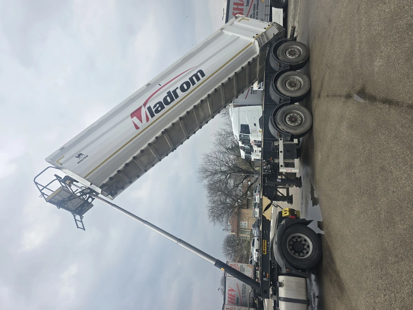 Полуремарке Wielton, снимка 11 - Ремаркета - 54088992