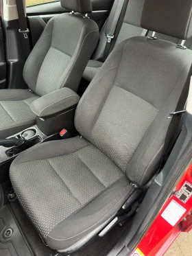 Toyota Corolla 1.6i Газ, снимка 8