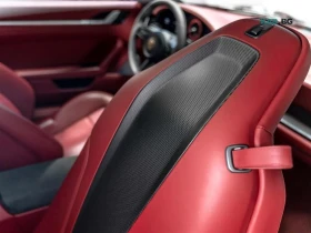 Porsche 911 Carrera 4S Coupe AWD, снимка 13