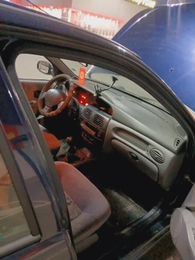 Renault Megane 1.9 dTi - 1000 € / 1955.83 лв. - 33779505 6