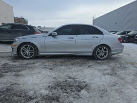 Mercedes-Benz C 300 * CARFAX * ЦЕНА ДО БГ, снимка 3