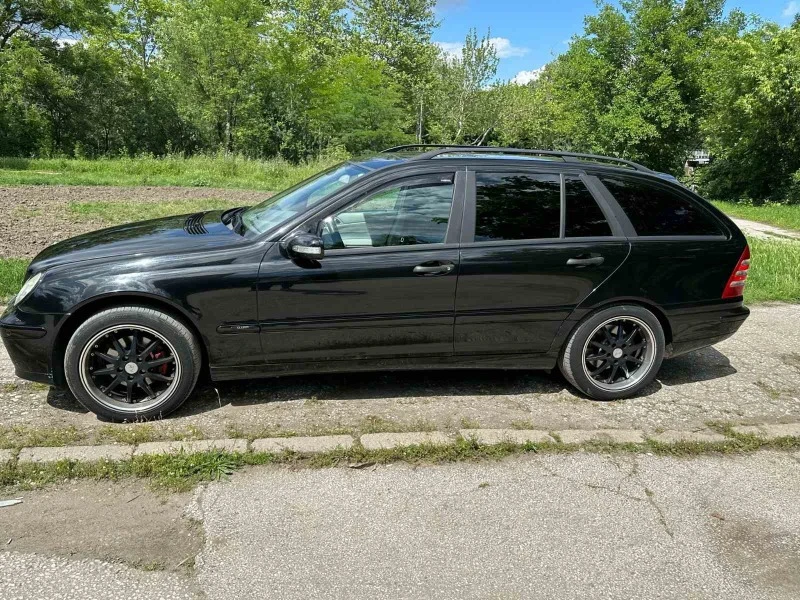 Mercedes-Benz C 180 kompressor  с АГУ, снимка 2 - Автомобили и джипове - 46595556