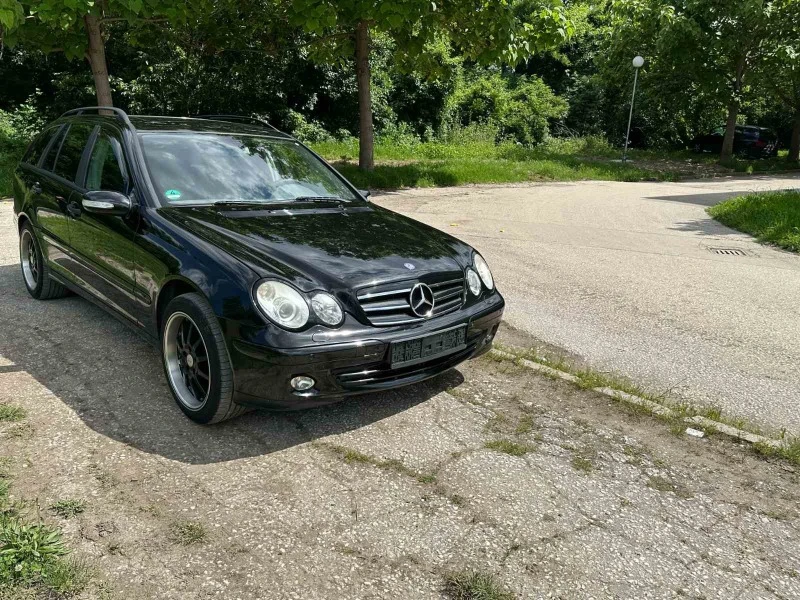 Mercedes-Benz C 180 kompressor  с АГУ, снимка 7 - Автомобили и джипове - 46595556