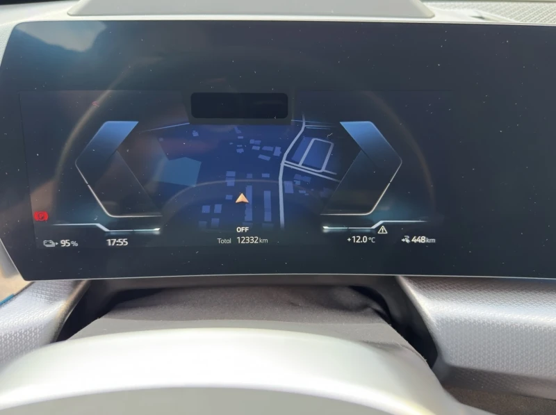 BMW iX1, снимка 10 - Автомобили и джипове - 52396555