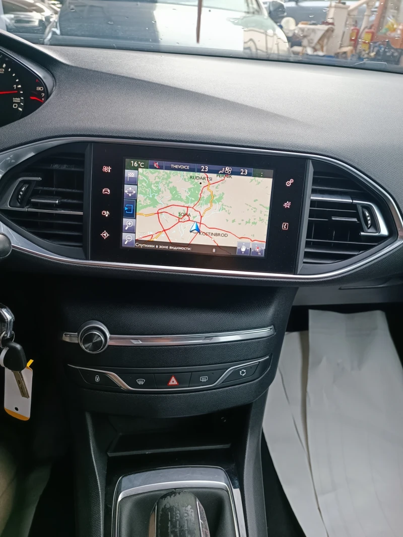 Peugeot 308 1.6 BLUE-HDI ACCESS EURO 6, снимка 11 - Автомобили и джипове - 50065112