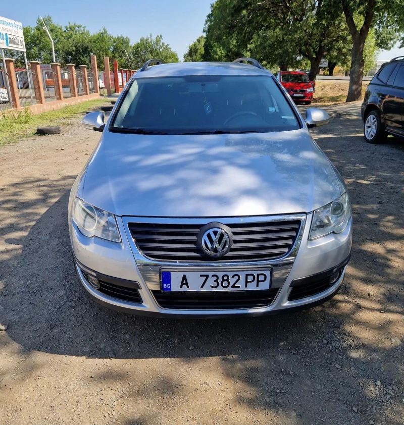 VW Passat 2.0TDI DSG, снимка 2 - Автомобили и джипове - 51141138