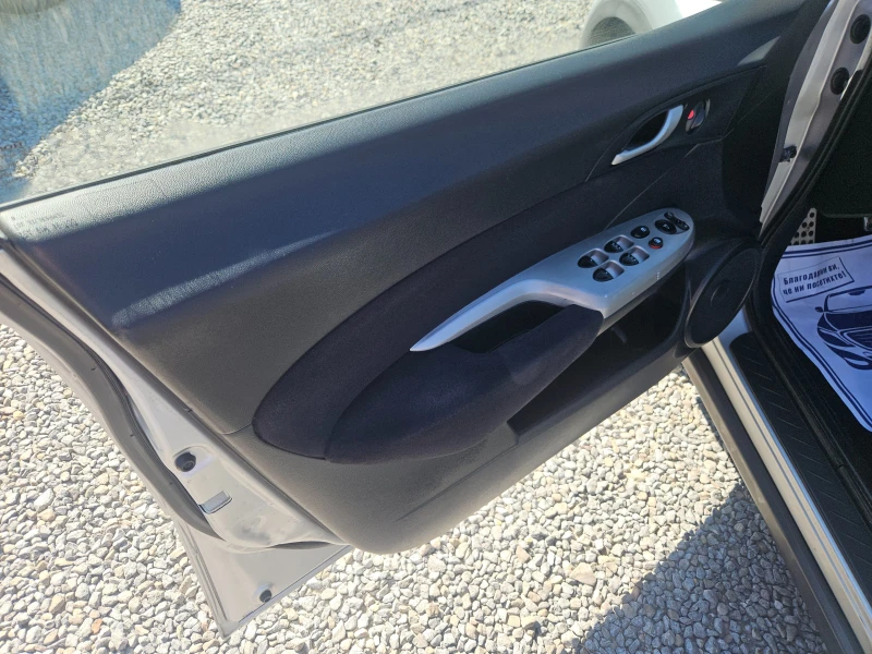 Honda Civic 1.8i/140k.c, снимка 13 - Автомобили и джипове - 51766745